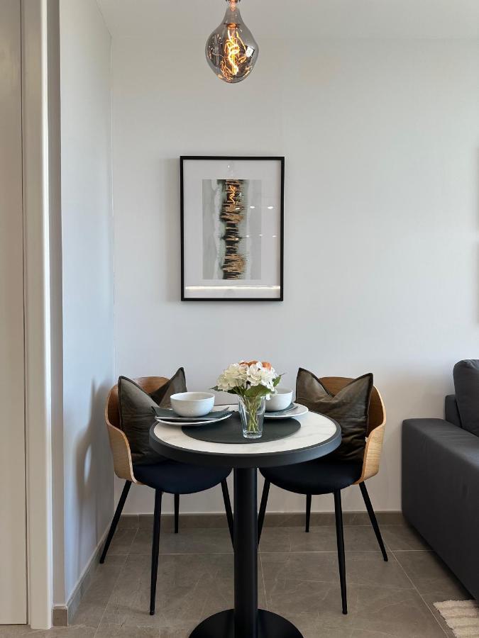 E1 Presidential Studios On High Floor With Stunning Sea Views Gibraltár Kültér fotó