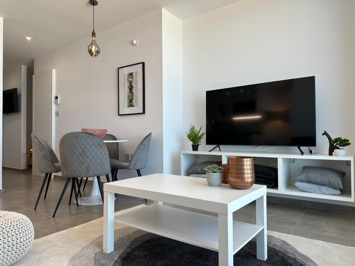 E1 Presidential Studios On High Floor With Stunning Sea Views Gibraltár Kültér fotó