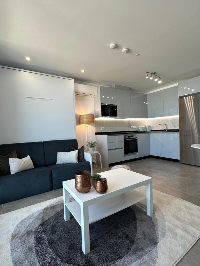E1 Presidential Studios On High Floor With Stunning Sea Views Gibraltár Kültér fotó
