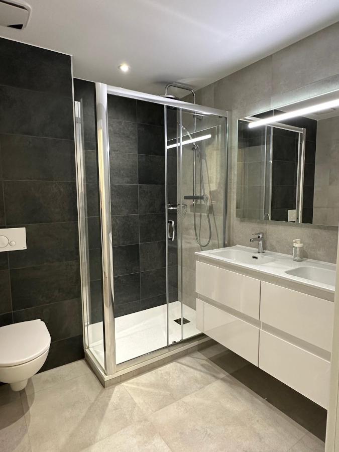 E1 Presidential Studios On High Floor With Stunning Sea Views Gibraltár Kültér fotó